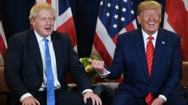 Boris Johnson and Donald Trump summit photo shoot