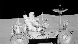 Moon rover